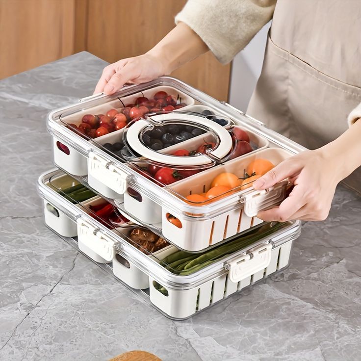 4 COMPARTMENT FRIDGE STORAGE 3300ML CONTAINER